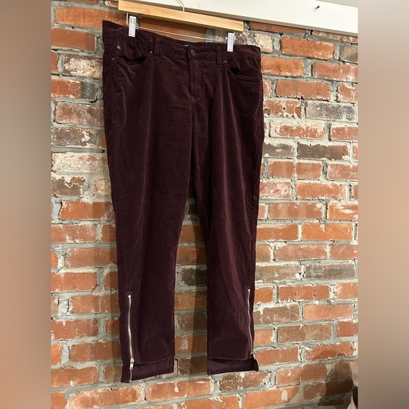 Dear John Joyrich Ankle Comfort Dark Berry Size 32 - Picture 3 of 10